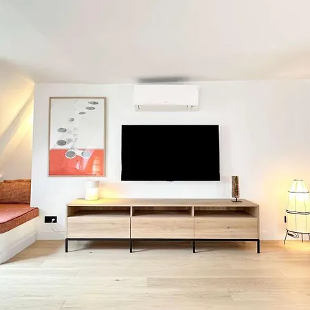 Apartment Luxurious Flat With Ac & Lift - Luxembourg Gardens *