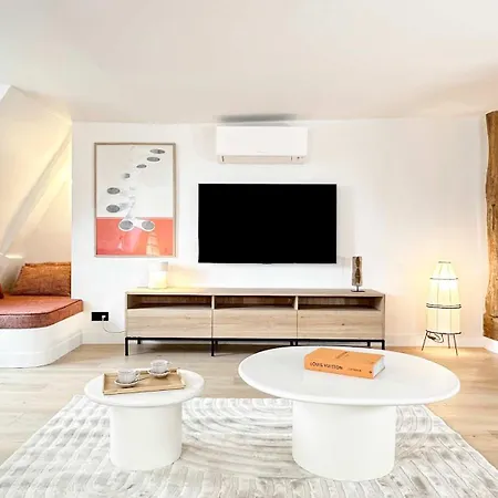 Luxurious Flat With Ac & Lift - Luxembourg Gardens Apartamento