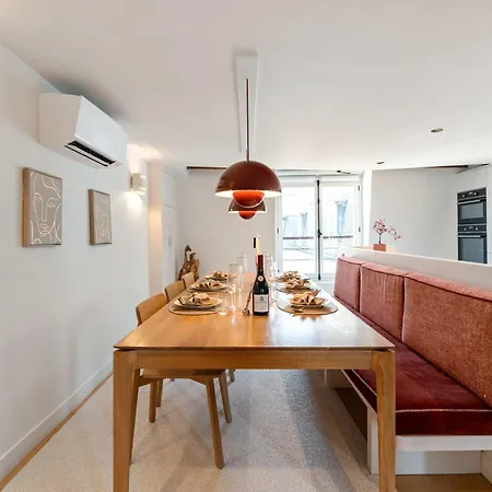 Luxurious Flat With Ac & Lift - Luxembourg Gardens Apartment