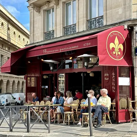Luxurious Flat With Ac & Lift - Luxembourg Gardens Paris